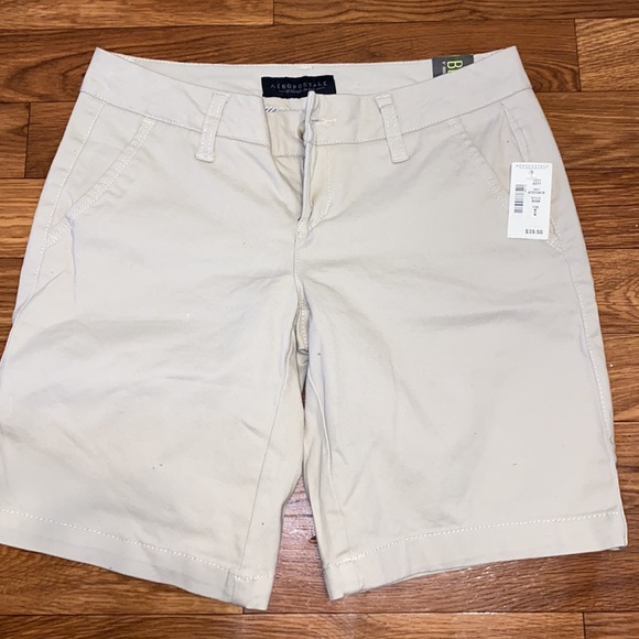 Aeropostale , size 0 khaki shorts new - Picture 1 of 6